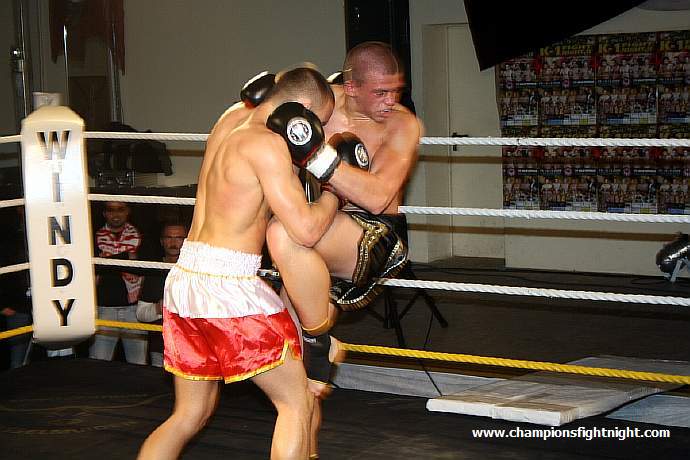 091218_0224_petschulat-wycik_k1_fight_night_ii.jpg