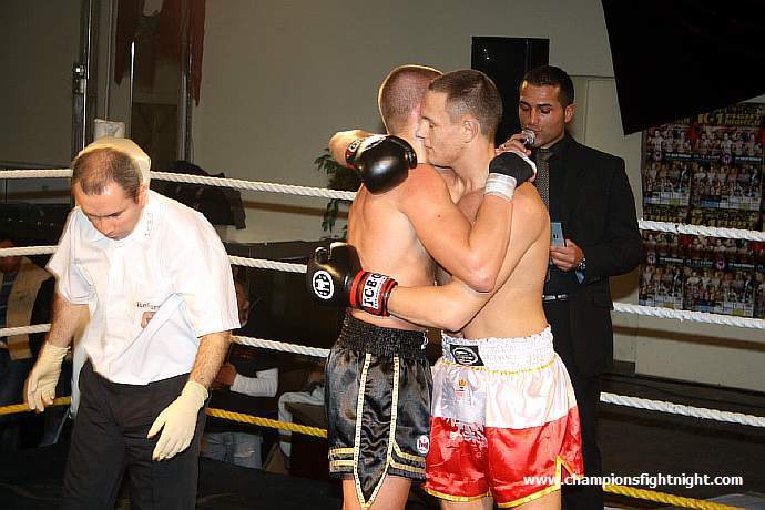 091218_0232_petschulat-wycik_k1_fight_night_ii.jpg