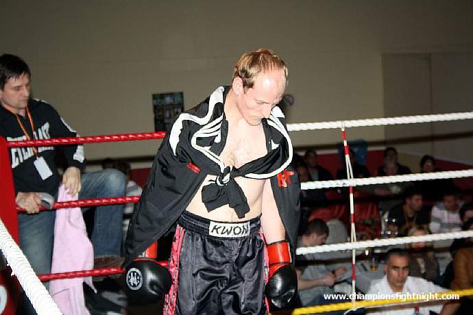 091218_0301_prell-berg_k1_fight_night_ii.jpg